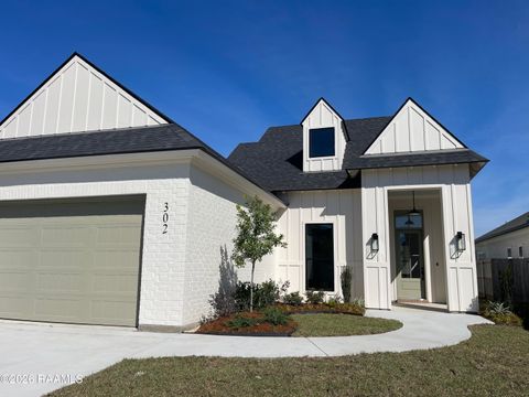 Photo of 302 Queenstown Avenue, Youngsville, LA 70592 (MLS # 2500001467)
