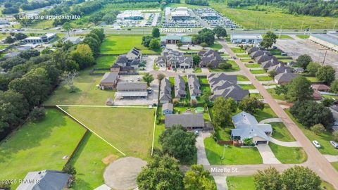 Photo of 104 Mizelle Street, Lafayette, LA 70503 (MLS # 2500004127)