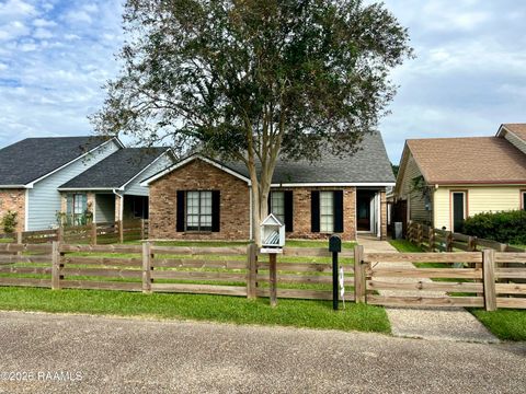 Photo of 107 Logan Street, Lafayette, LA 70506 (MLS # 2600004353)
