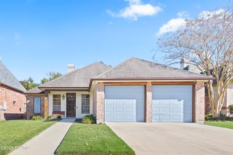 Photo of 205 Metairie Court, Lafayette, LA 70503 (MLS # 2500005432)