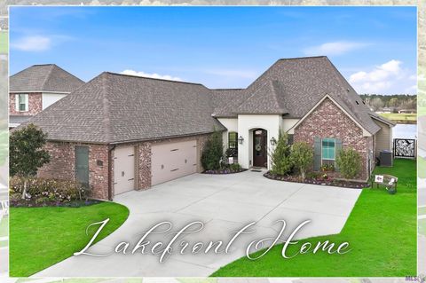 Photo of 7335 Lillie Dr Dr, Denham Springs, LA 70706 (MLS # BR2026004472)