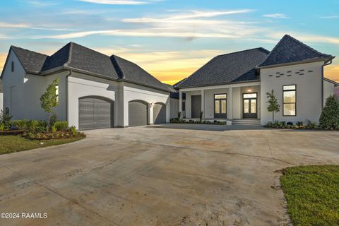 Photo of 109 Trailing Oaks Drive, Youngsville, LA 70592 (MLS # 2500006913)