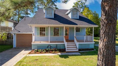 Photo of 3103 Bayou View Place, Slidell, LA 70458 (MLS # NO2543850)