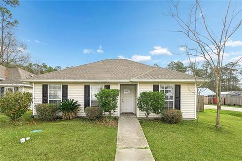 Photo of 57400 Oak Avenue Ave, Slidell, LA 70461 (MLS # NO2546847)