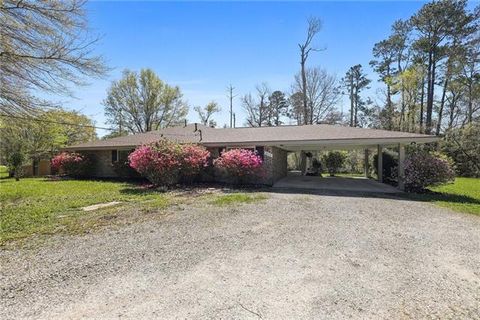 Photo of 14018 Wadesboro Road Rd, Ponchatoula, LA 70454 (MLS # NO2547593)