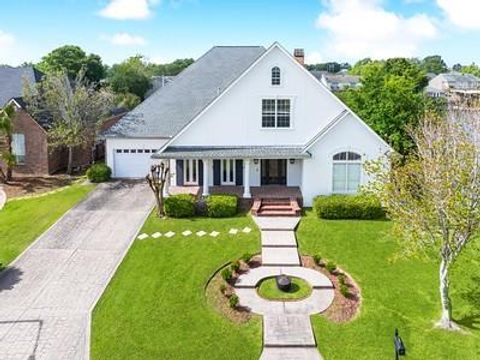 Photo of 238 Spinnaker Drive Dr, Slidell, LA 70458 (MLS # NO2552751)
