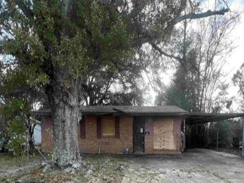 Photo of 1500 Sunset Drive, Lake Charles, LA 70607 (MLS # NO2542270)