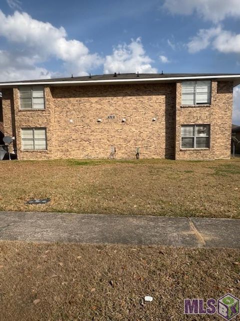 Photo of 1006 Shilo Ave, Baker, LA 70714 (MLS # BR2026004417)