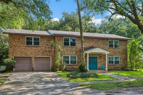 Photo of 5882 Rhodes Avenue Ave, New Orleans, LA 70131 (MLS # NO2571283)