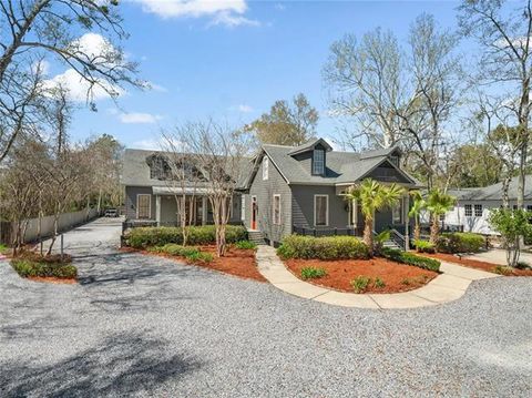 Photo of 125 Theard Street St #C, Covington, LA 70433 (MLS # NO2547122)