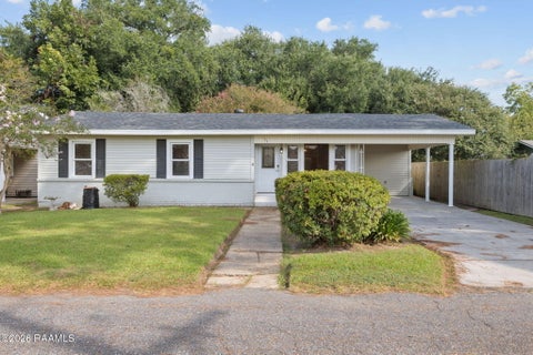 Photo of 104 April Street, Lafayette, LA 70506 (MLS # 2600009067)