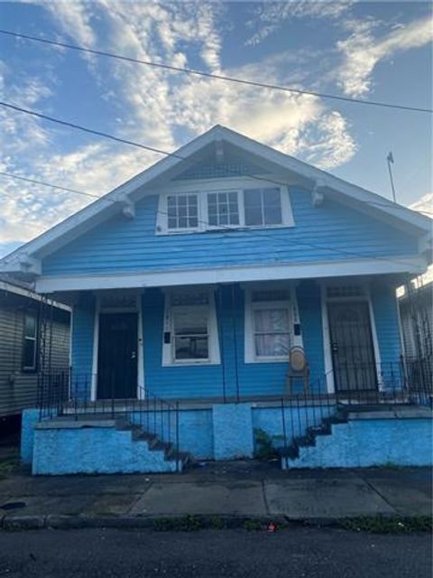 Photo of 1811 St Roch Avenue Ave, New Orleans, LA 70117 (MLS # NO2542062)
