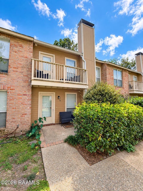 Photo of 10127 Cashel AVE #B, Baton Rouge, LA 70815 (MLS # 2600009051)