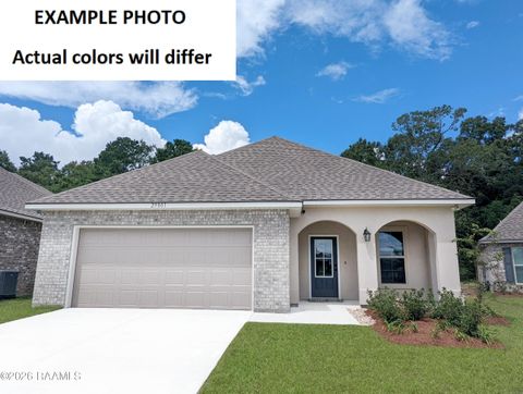 Photo of 143 Ridley Lane, Youngsville, LA 70592 (MLS # 2600006726)
