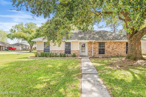 Photo of 200 Breton Drive, Lafayette, LA 70508 (MLS # 2600002415)