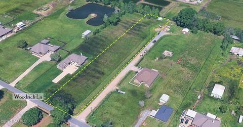 Photo of 300 Woodrich Lane, Lafayette, LA 70507 (MLS # 2500003319)