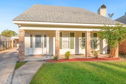 Photo of 108 Stonewood Circle, Lafayette, LA 70508 (MLS # 2600008987)