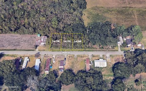 Photo of Lots 198, 199, 200 Pratt Drive, St. Martinville, LA 70582 (MLS # 24009175)
