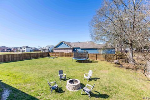 Photo of 7365 N Eisworth Ave Ave, Central, LA 70818 (MLS # BR2026003531)