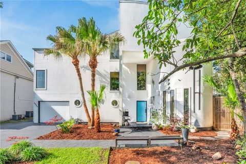 Photo of 4809 Neyrey Drive Dr, Metairie, LA 70002 (MLS # NO2497557)