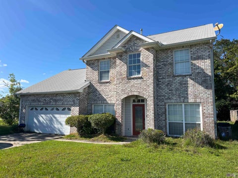 Photo of 2107 Wellington Ln LN, Slidell, LA 70461 (MLS # BR2026008413)