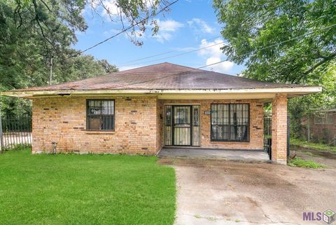 Photo of 2684 Iroquois St ST, Baton Rouge, LA 70805 (MLS # BR2026010195)
