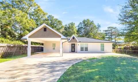 Photo of 108 Saint Margarite Street, Lafayette, LA 70501 (MLS # 2500006351)