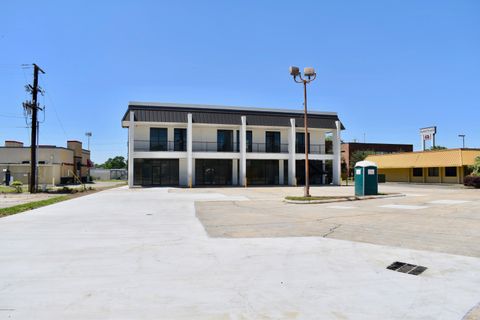 Photo of 149 James Comeaux Road #B, Lafayette, LA 70508 (MLS # 2600000342)