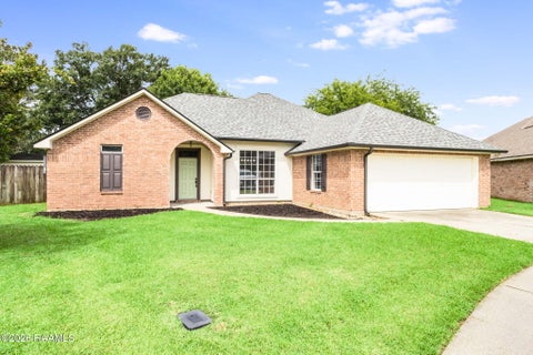 Photo of 508 Emancipation Drive, Broussard, LA 70518 (MLS # 2600005056)