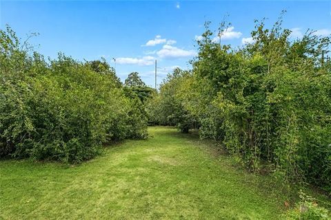 Photo of 2438 Feliciana Street ST, New Orleans, LA 70117 (MLS # NO2569096)