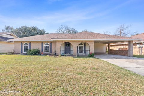Photo of 318 San Carlos Circle, Lafayette, LA 70506 (MLS # 2500006923)