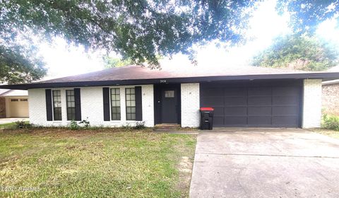 Photo of 308 Bellevue Plantation Road, Lafayette, LA 70503 (MLS # 2500000953) Photo of 308 Bellevue Plantation Road, Lafayette, LA 70503 (MLS # 2500000953)