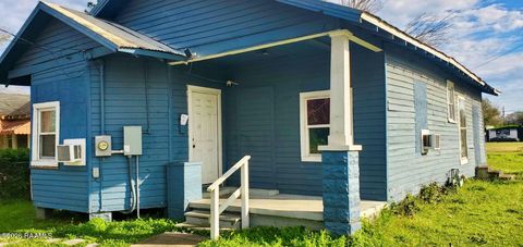 Photo of 100 13th Street, Lafayette, LA 70501 (MLS # 2600000934)