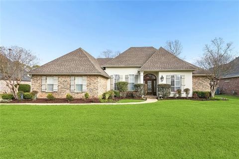 Photo of 537 Evergreen Drive Dr, Mandeville, LA 70448 (MLS # NO2545511)