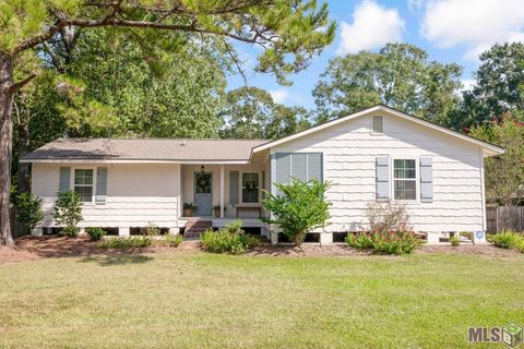 Photo of 12619 Ina Dr Dr, Walker, LA 70785 (MLS # BR2026007754)