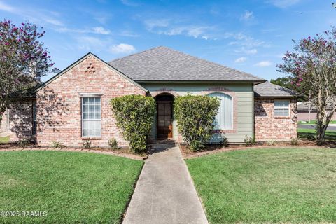 Photo of 700 Kaiser Drive, Lafayette, LA 70508 (MLS # 2500004051)