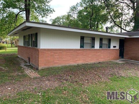 Photo of 814 Lonita St St, Baton Rouge, LA 70815 (MLS # BR2026008833)