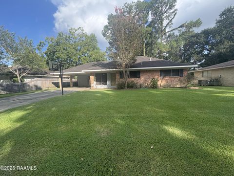 Photo of 103 Newcastle Drive, Lafayette, LA 70503 (MLS # 2500002394)