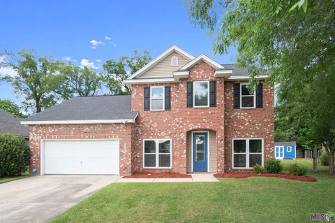 Photo of 1459 Pecan Grove Ave Ave, Zachary, LA 70791 (MLS # BR2026007516)