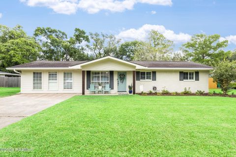 Photo of 106 Maple Drive, Lafayette, LA 70506 (MLS # 2600002496)