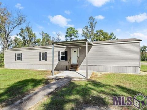 Photo of 27849 Frindik Ln #Trailer 8, Hammond, LA 70403 (MLS # BR2026008752)