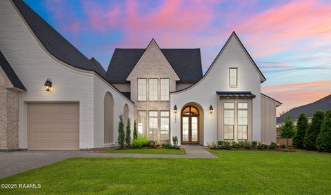 Photo of 207 Sunset Palm Court, Youngsville, LA 70592 (MLS # 2020022458)