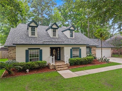 Photo of 602 Highland Court Ct, Mandeville, LA 70448 (MLS # NO2561766)