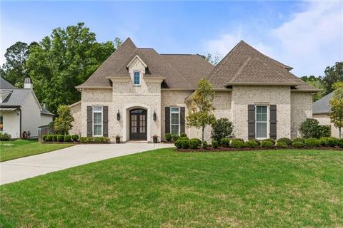 Photo of 1001 Wild Magnolia Court Ct, Madisonville, LA 70447 (MLS # NO2552049)