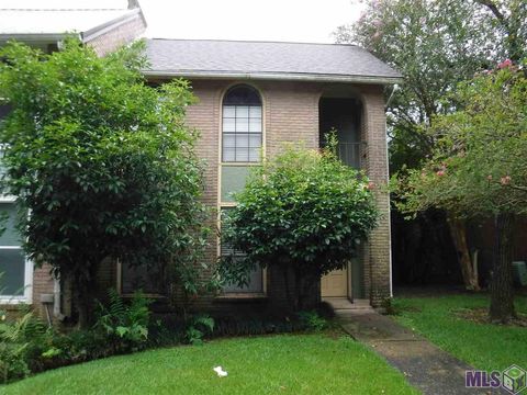 Photo of 5648 Riverstone Dr Dr #94-A, Baton Rouge, LA 70820 (MLS # BR2026008831)
