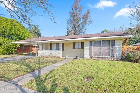 Photo of 207 Ashwood Drive, Lafayette, LA 70503 (MLS # 2500006724)