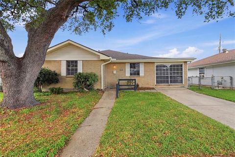 Photo of 2220 34th Street St, Kenner, LA 70065 (MLS # NO2551470)