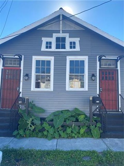 Photo of 2108-2110 Dabadie Street St, New Orleans, LA 70119 (MLS # NO2548884)