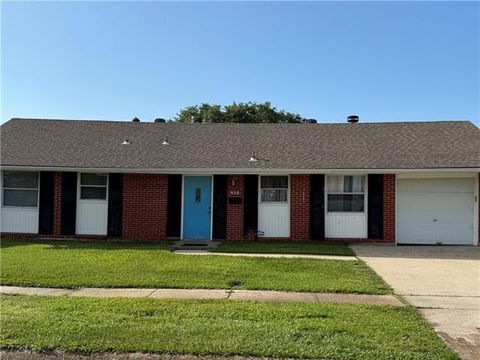 Photo of 414 Johns Hopkins Drive Dr, Kenner, LA 70065 (MLS # NO2564763)