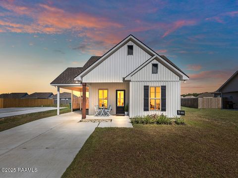 Photo of 121 Cranston Court, Lafayette, LA 70507 (MLS # 2500004938) Photo of 121 Cranston Court, Lafayette, LA 70507 (MLS # 2500004938)